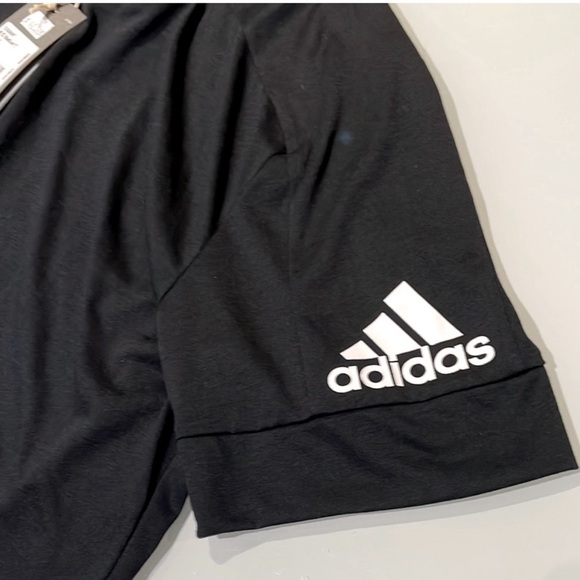 *NEW* Adidas Performance Stadium
Black Lightweight T-shirt - Picture 10 of 11
